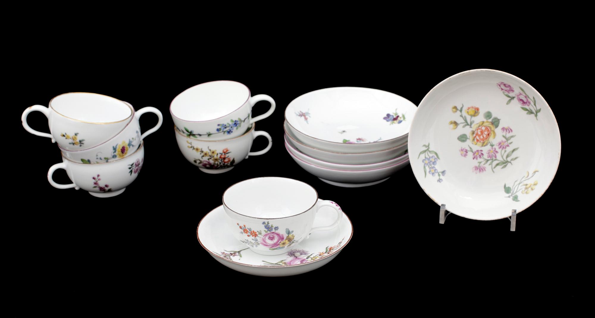 KOPPAR med FAT, 6 st, porslin, Meissen, Marcolinis period (1774-1815).