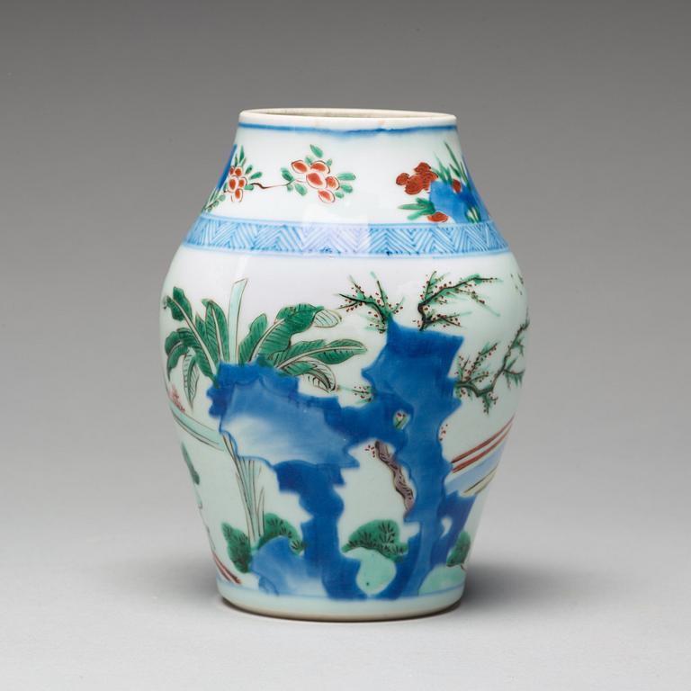 A Wucai Transitional jar, 17th Century.