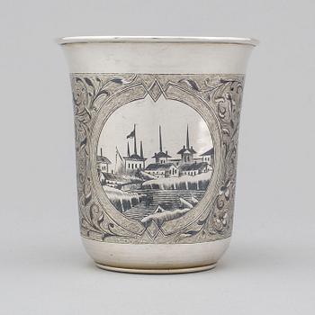 121. A Russian 19th century silver and niello beaker, marked Pavel Ovchinnikov, Moscow 1868.