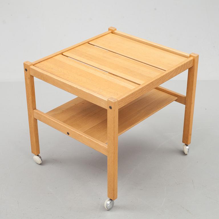 SERVERINGSBORD, Yngve Ekström, Swedese, brännmärkt.