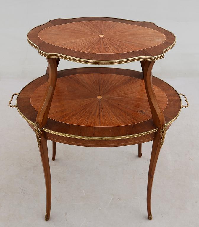 BRICKBORD, 1900-talets första hälft.