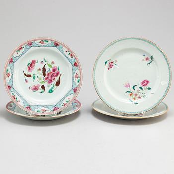 A set of four (2+2) famille rose dishes, Qing dynasty, Qianlong (1736-95).