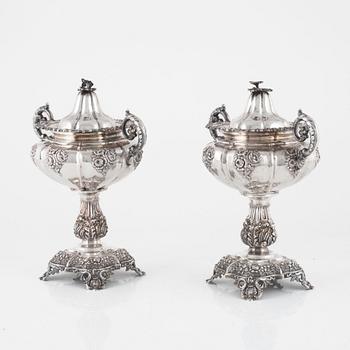 Fredrik & Wilhelm Zethelius, a pair of silver sugar bowls, Neo-Rococo, Stockholm, Sweden, 1840.