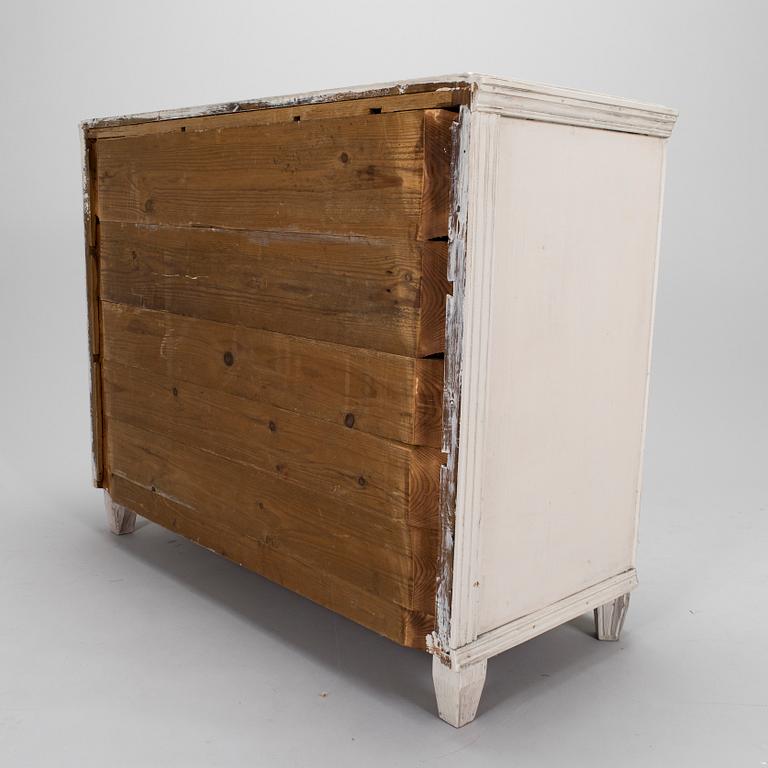 A Gustavian style chest of drawers, early 20th century.