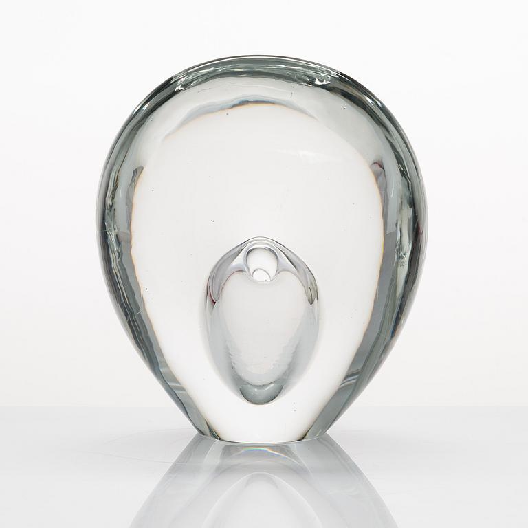 Timo Sarpaneva, A 3567 'Sitting bird' glass sculpture, signed  Timo Sarpaneva Iittala.