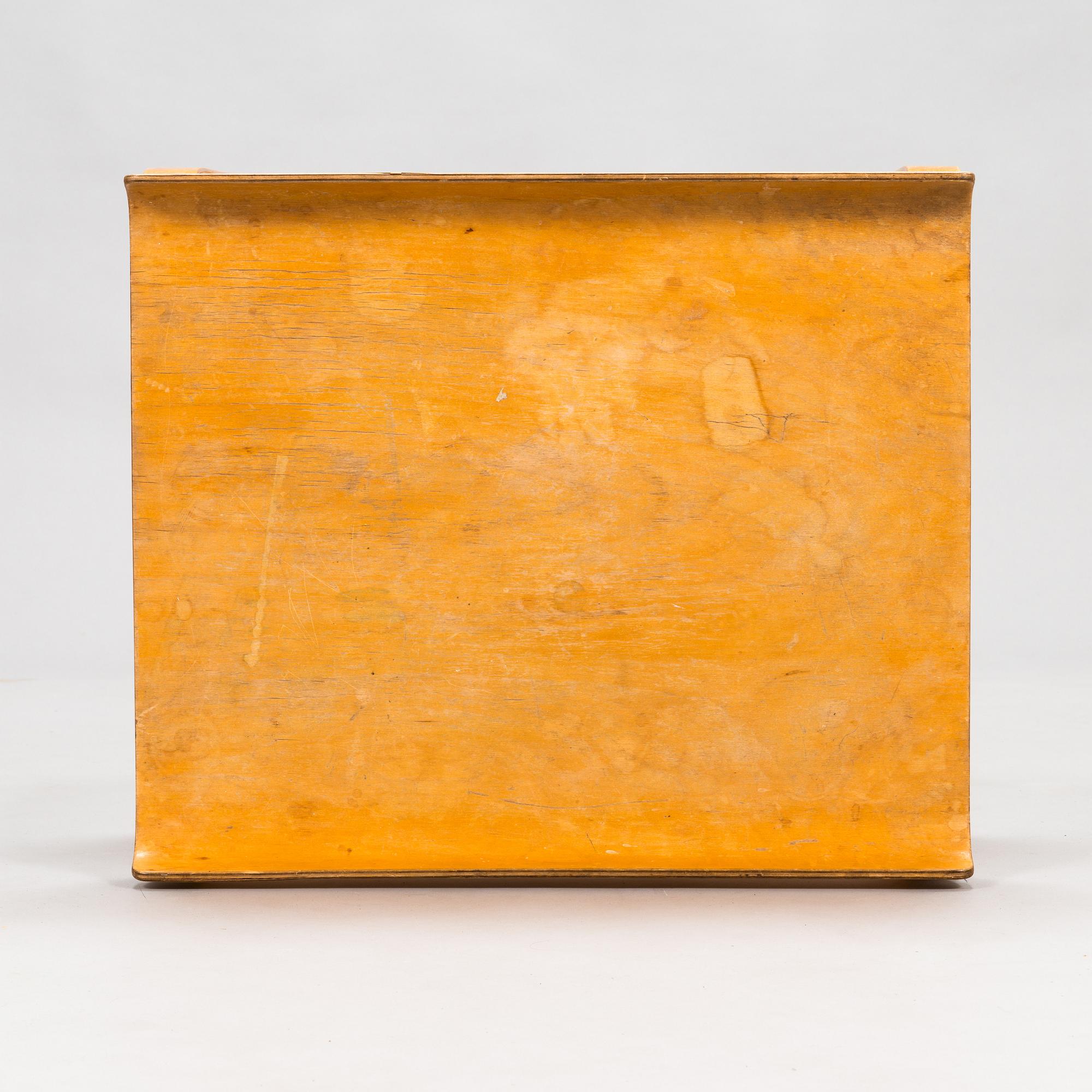 Alvar Aalto, A late 1940s '75' table for O.Y. Huonekalu-ja Rakennustyötehdas A.B, Finland.