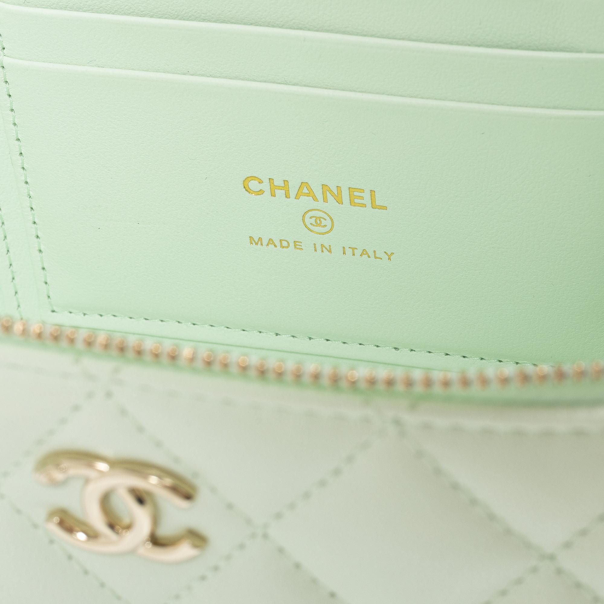 Chanel, Bag, "Vanity A Chaine", 2025.
