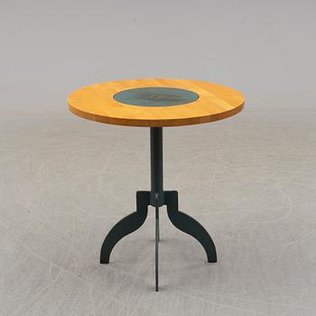 JONAS BOHLIN, bord, "Triptyk II", Källemo, Värnamo, modell formgiven 1988.