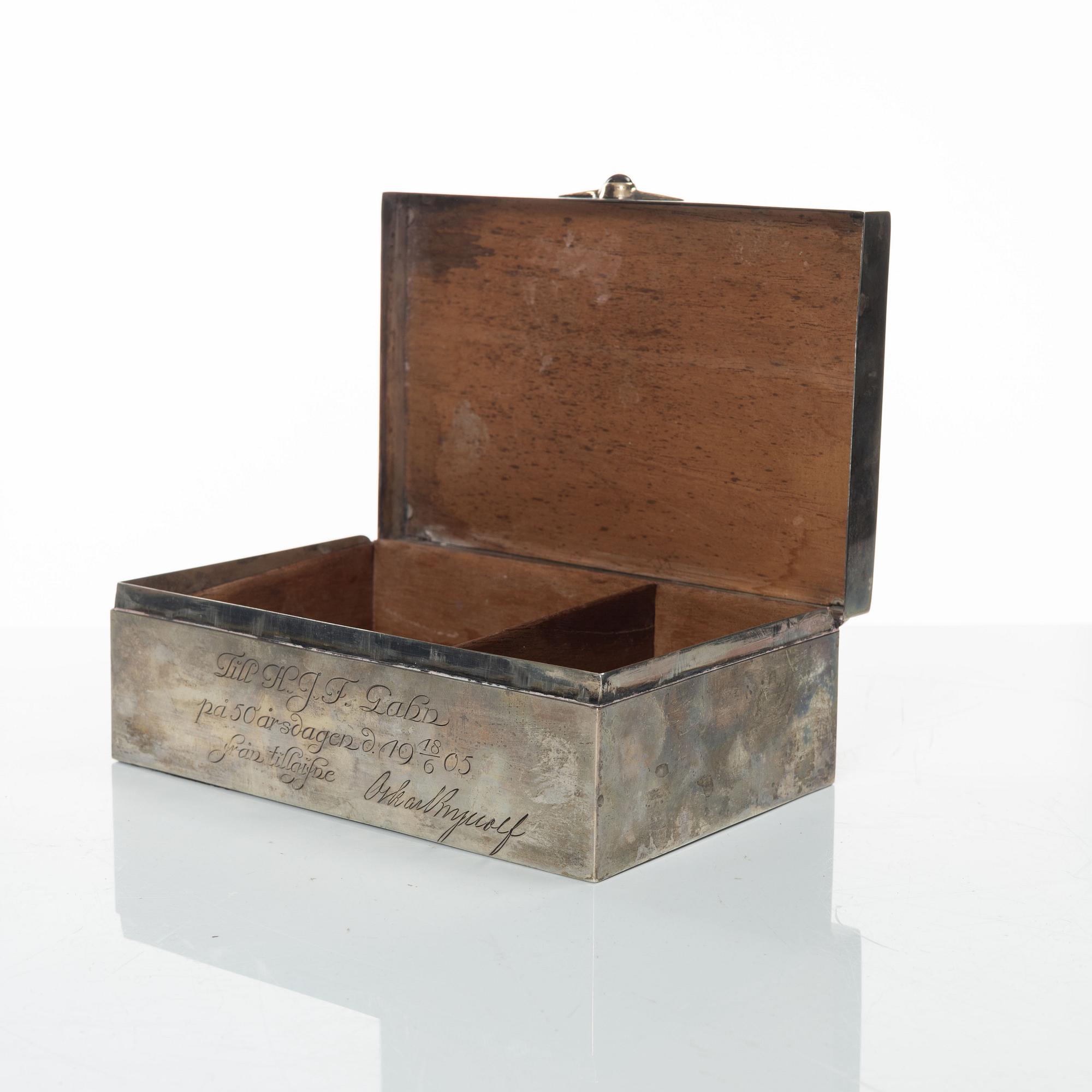 CG Hallberg, cigarrskrin, silver, Stockholm 1905.