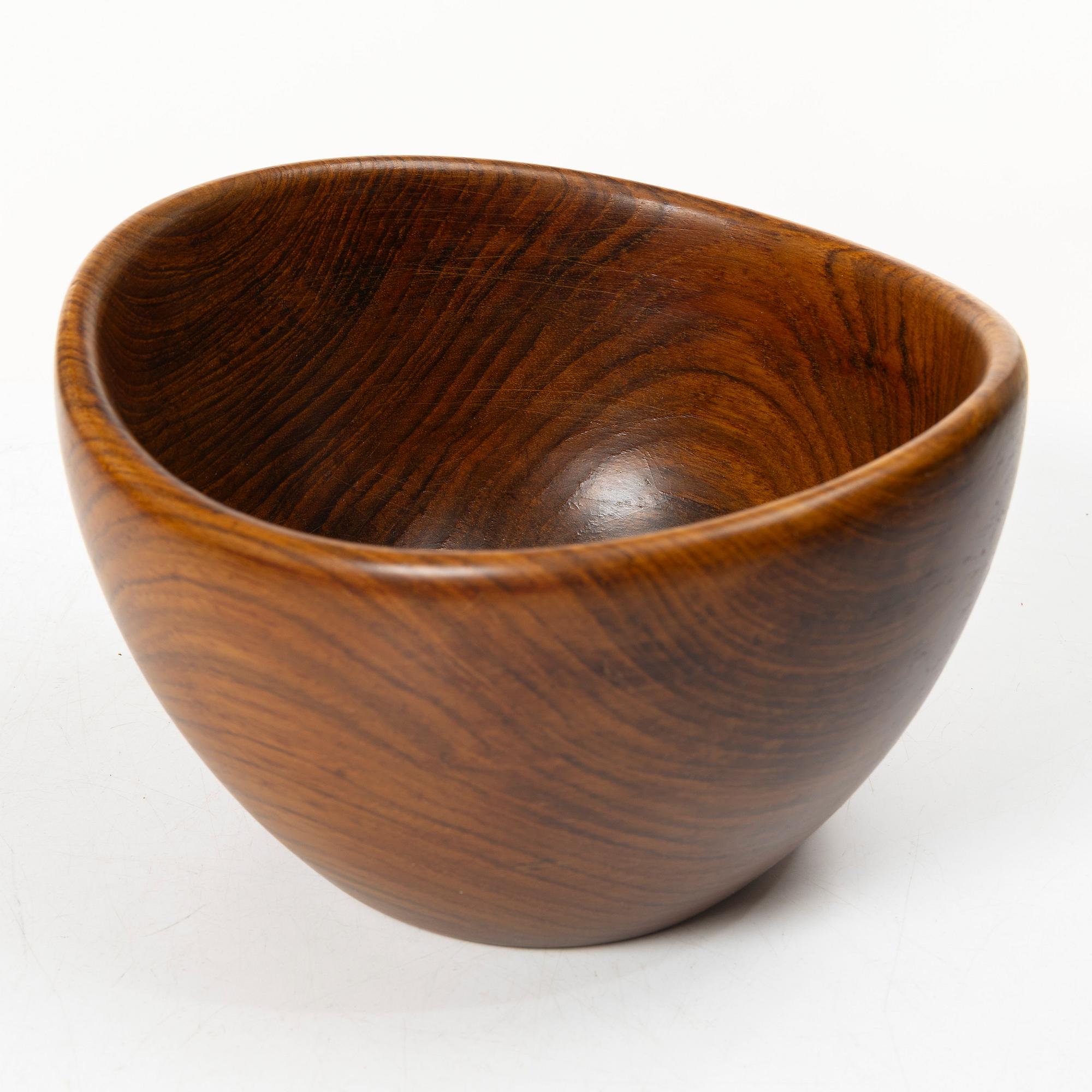 Johnny Mattsson, tray and two bowls.