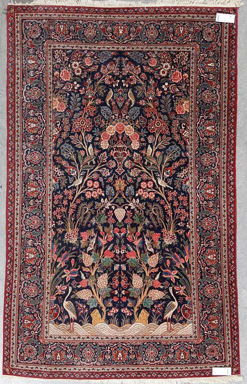 MATTA, semiantik Keshan figural, ca 210x130 cm.