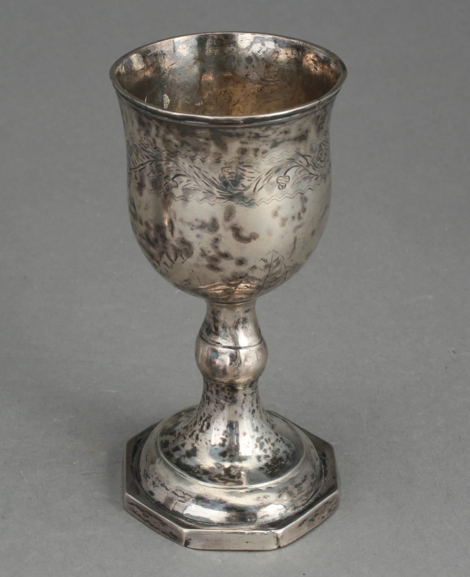 KALK, silver, 1800-talets första hälft, kontrollstämplad Tyskland/Polen. 158 gram.