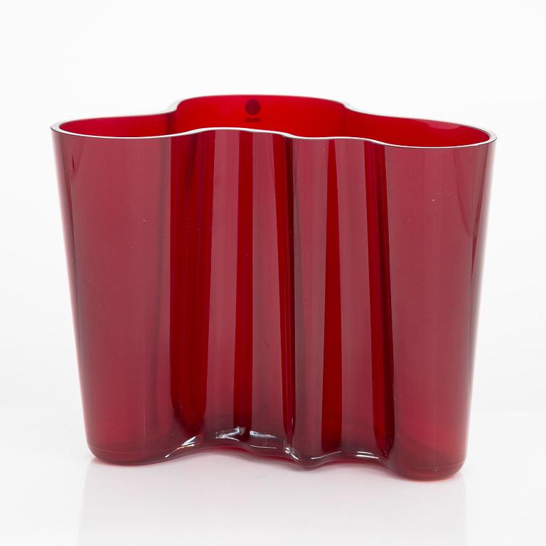 Alvar Aalto, vas, glas, modell 3030, signerad Alvar Aalto Iittala.