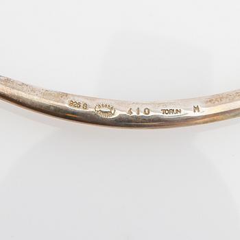 Vivianna Torun Bülow-Hübe, Necklace with pendant and a pair of earrings by Georg Jensen, Denmark, sterling silver and stone.