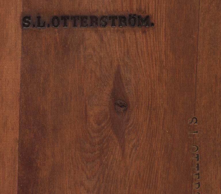 BYRÅ, gustaviansk stil, S.L Otterström. 1900-talets första hälft.