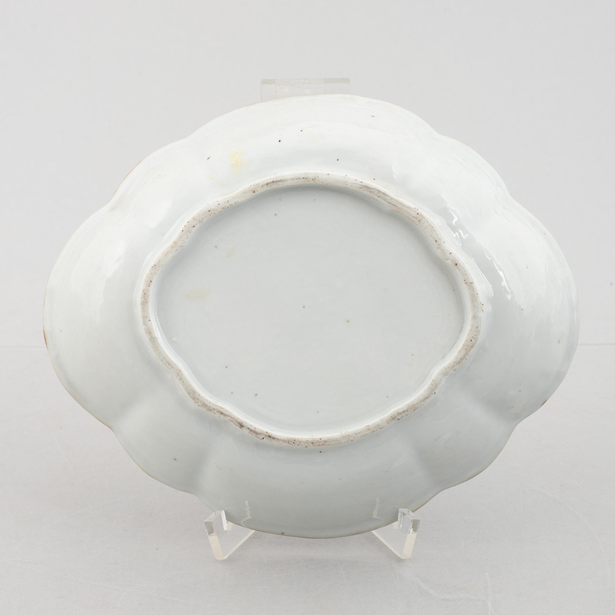 Six pieces of blue and white porcelain, China, Qing dynasty, late 18th-19th century.