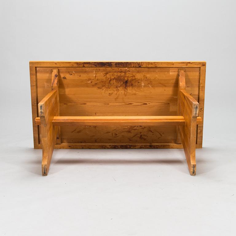 Göran Malmvall, a pine table, Svensk Fur, mid-20th century.