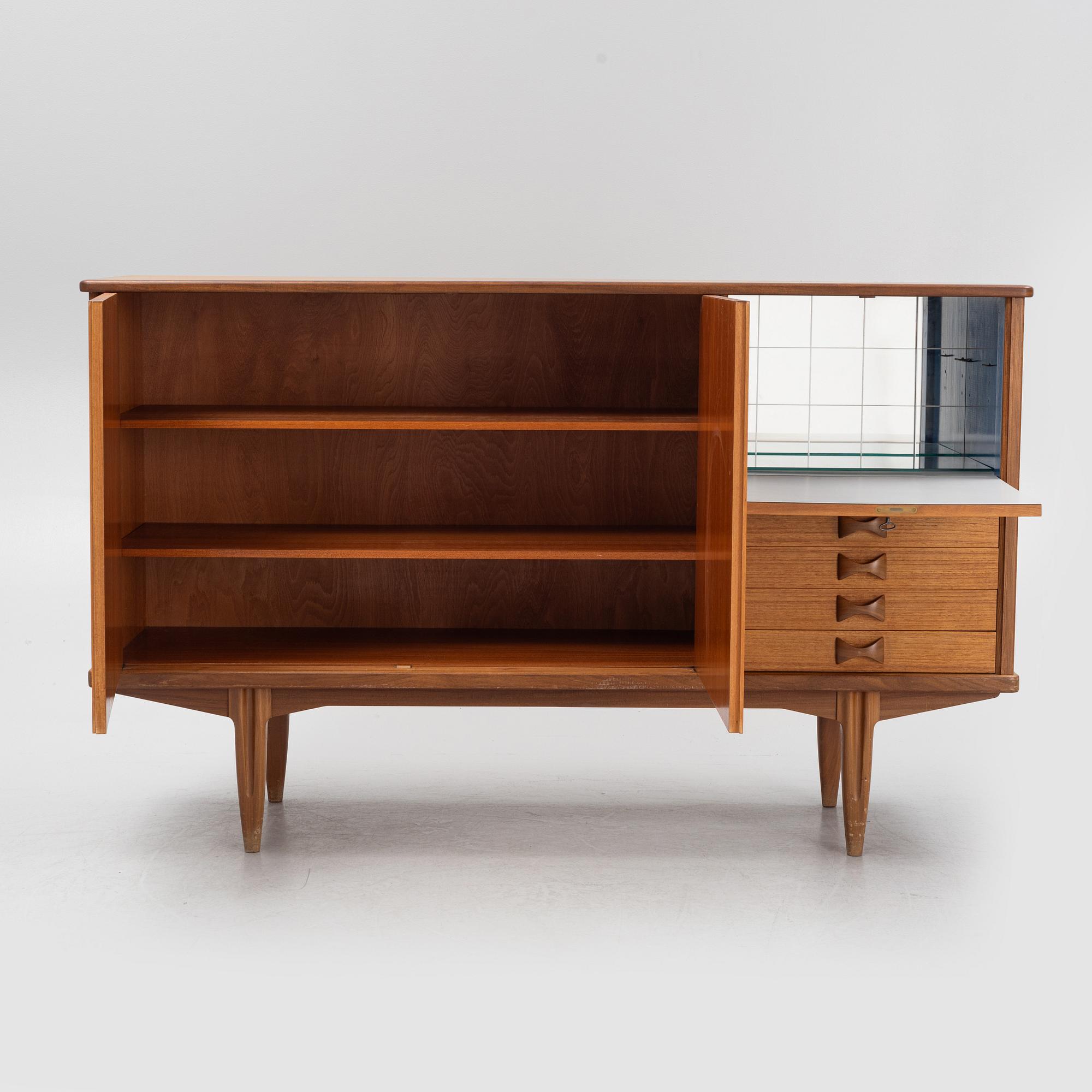 Svante Skogh, sideboard ur "Rosetto"-serien, ABRA-möbler 1950-/60-tal.