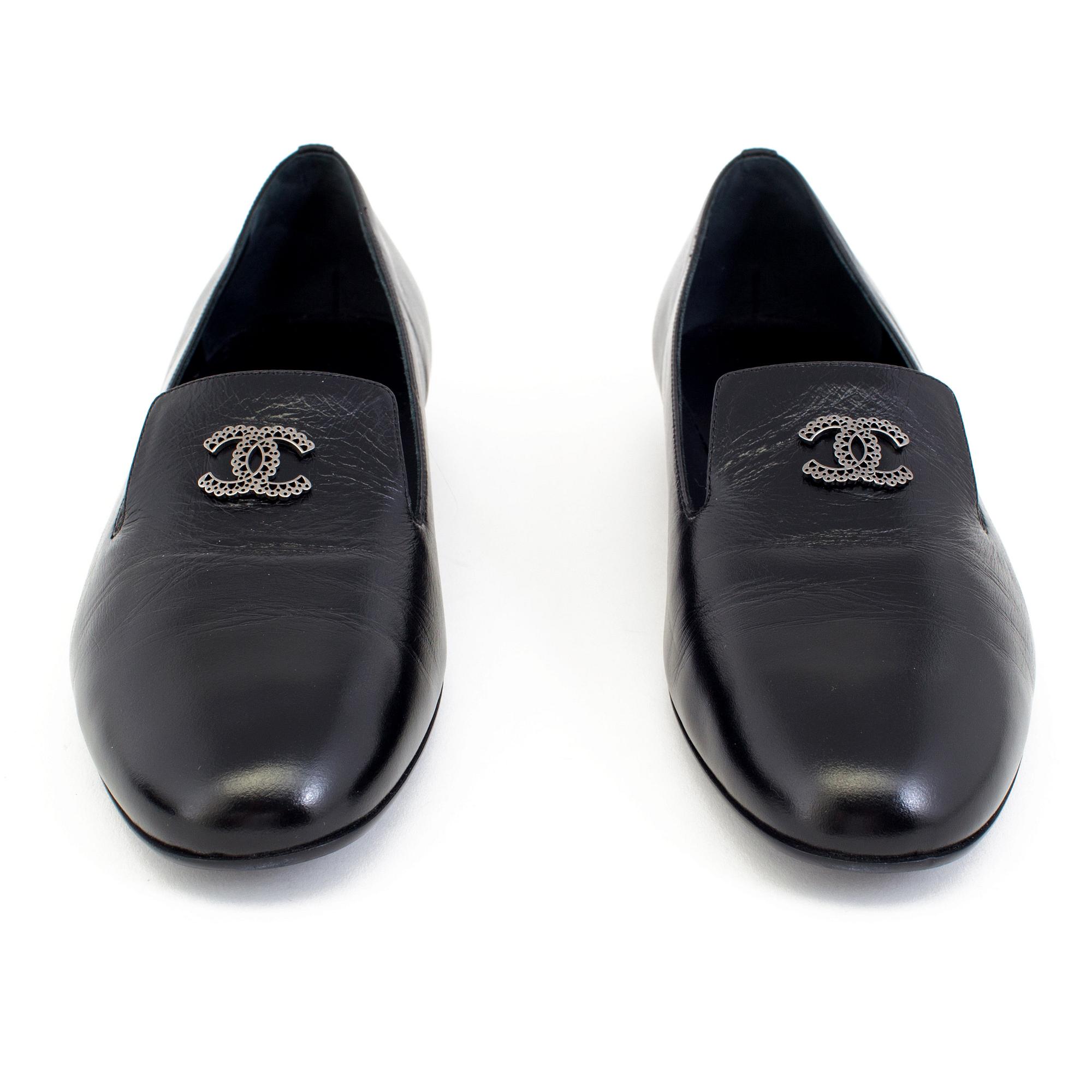 A pair of loafers by Chanel 2016, size 38.