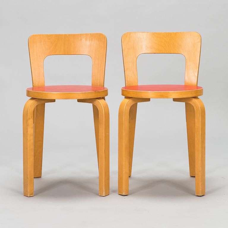 Alvar Aalto, six 1960s '65' chairs for Artek.