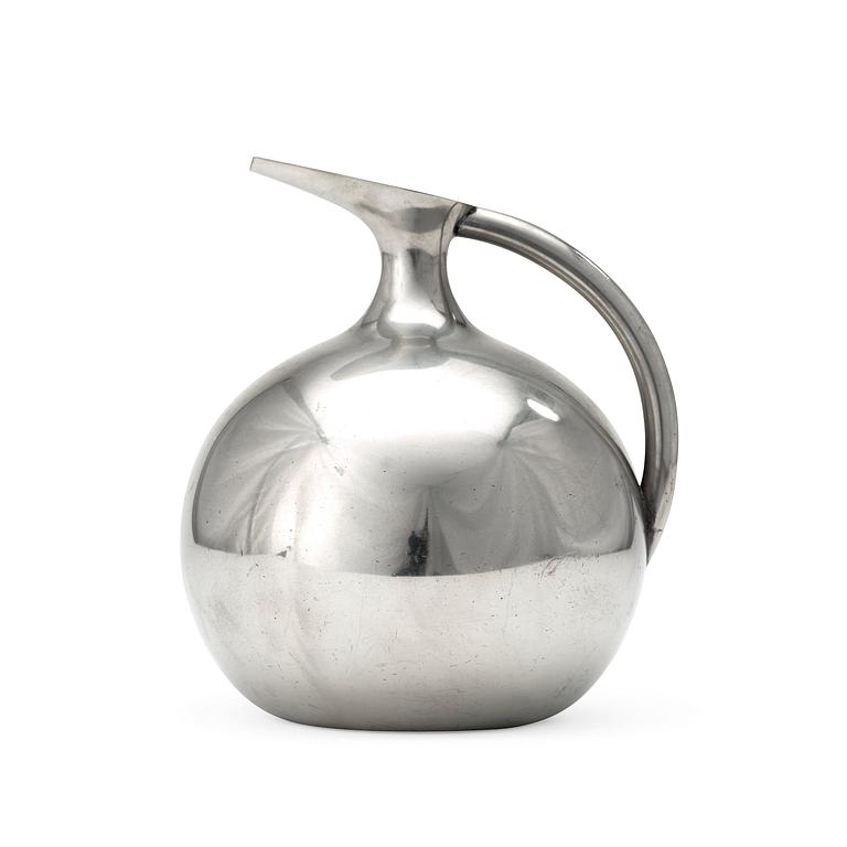 A Svenskt Tenn pewter pitcher, Stockholm 1930.