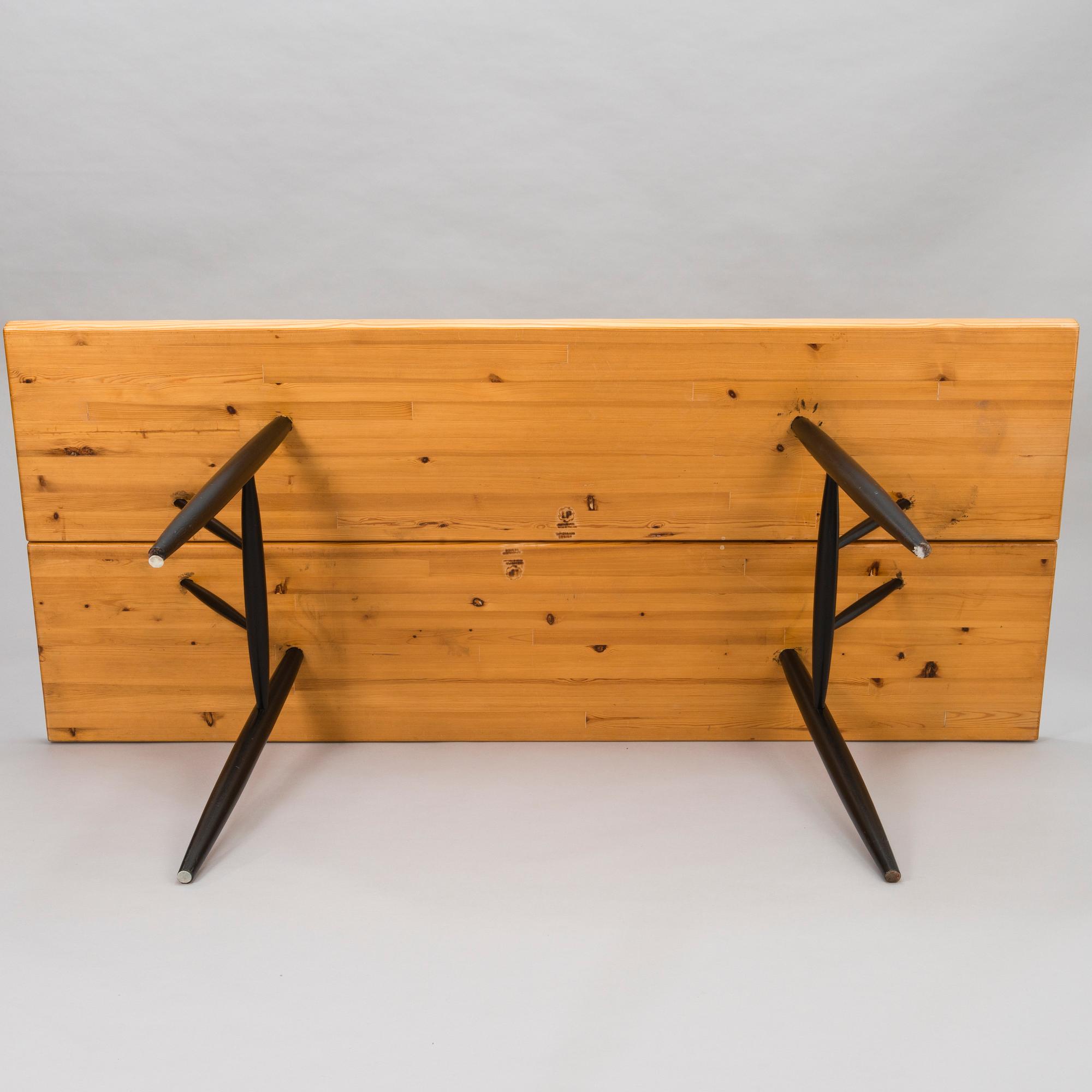 ILMARI TAPIOVAARA, a 1960's 7-piece 'Pirkka' dining set for Laukaan Puu.