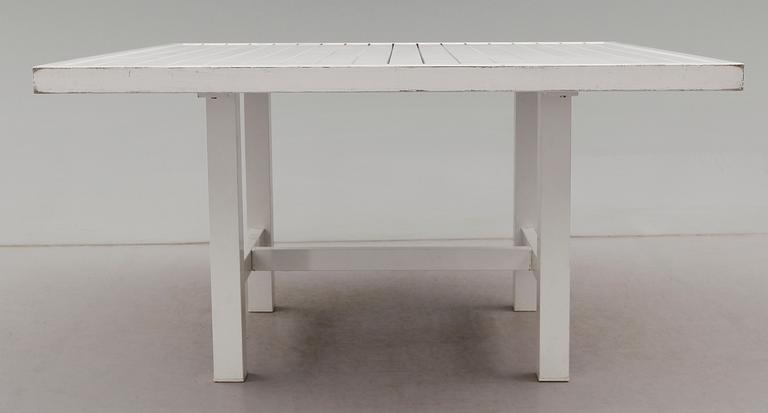 BORD, Elsa Stackelberg, Fri Form, sent 1900-tal.