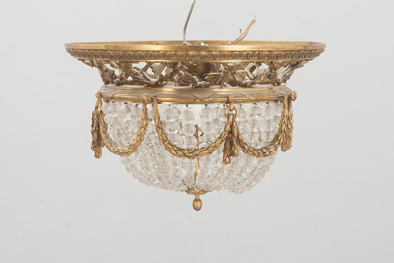 TAKAMPEL, 1800-talets slut. Diam 50 cm.