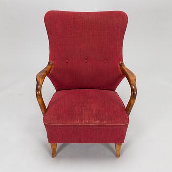 A mid 20th century armchair.