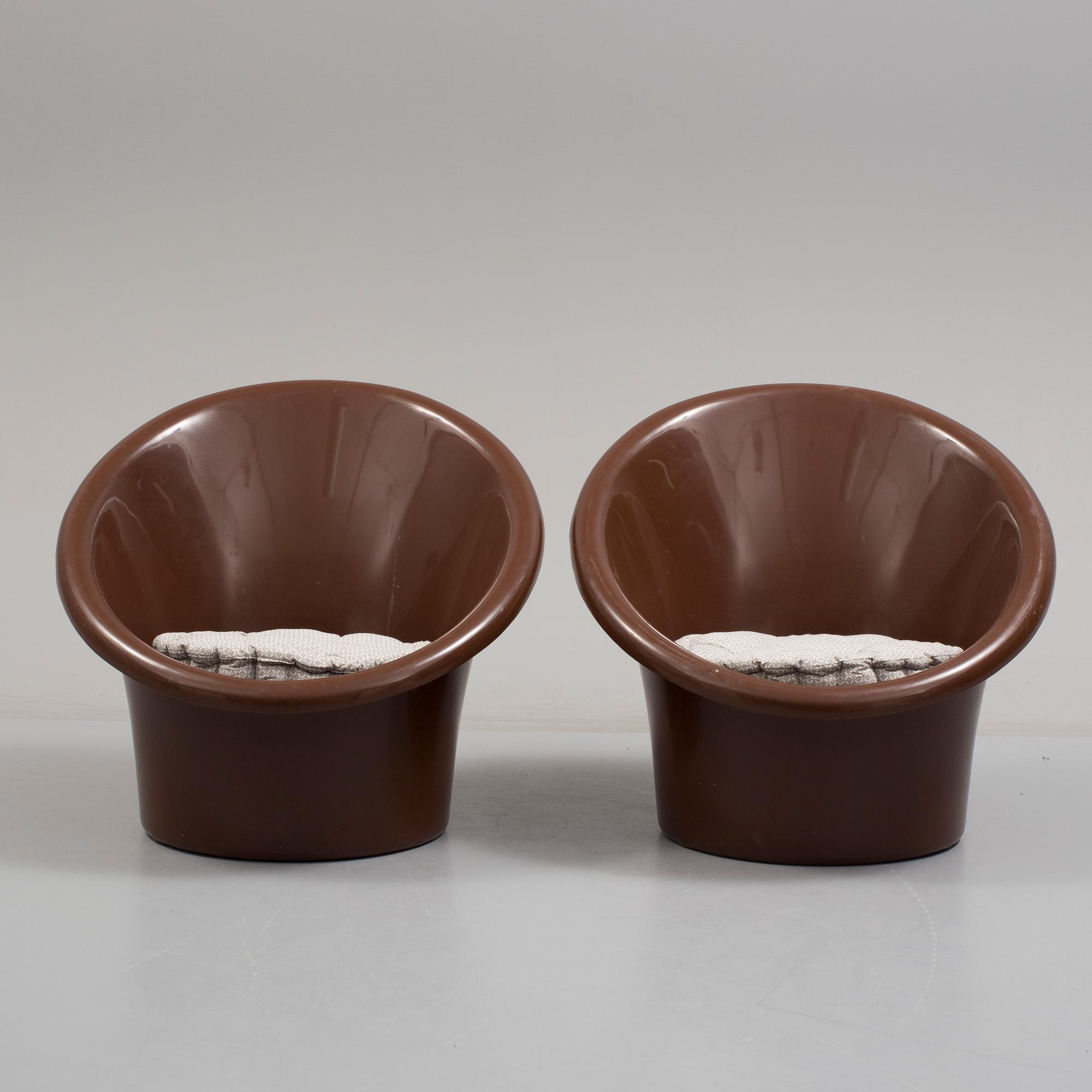 FÅTÖLJER, ett par, "Skopa", Olle Gjerlöv-Knudsen och Torben Lind för Ikea, modellen formgiven 1974.