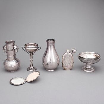 PARTI SILVERFÖREMÅL, 6 st, bla sterling, Japan 1900-tal. Tot ca 1560 gram.