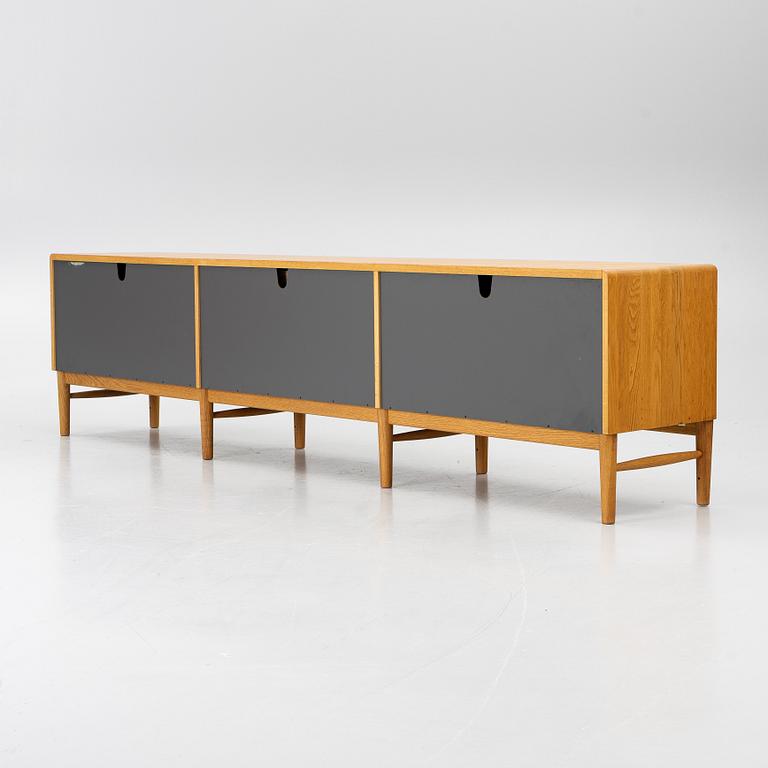 Sideboard, Norrgavel, 2000-tal.