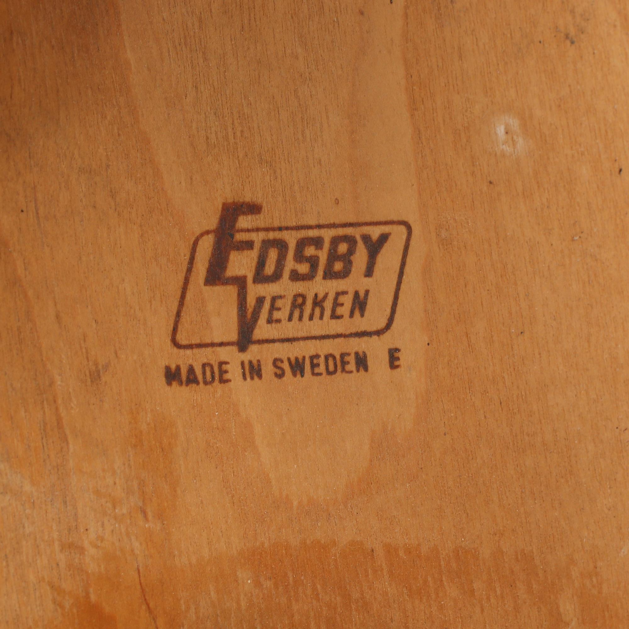 STOLAR, 2+2 st, "Fanett", Ilmari Tapiovaara, Edsbyverken, formgiven 1955.