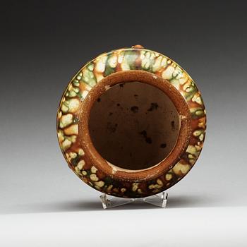 RÖKELSEKAR, lergods. Tang dynastin (618-907).