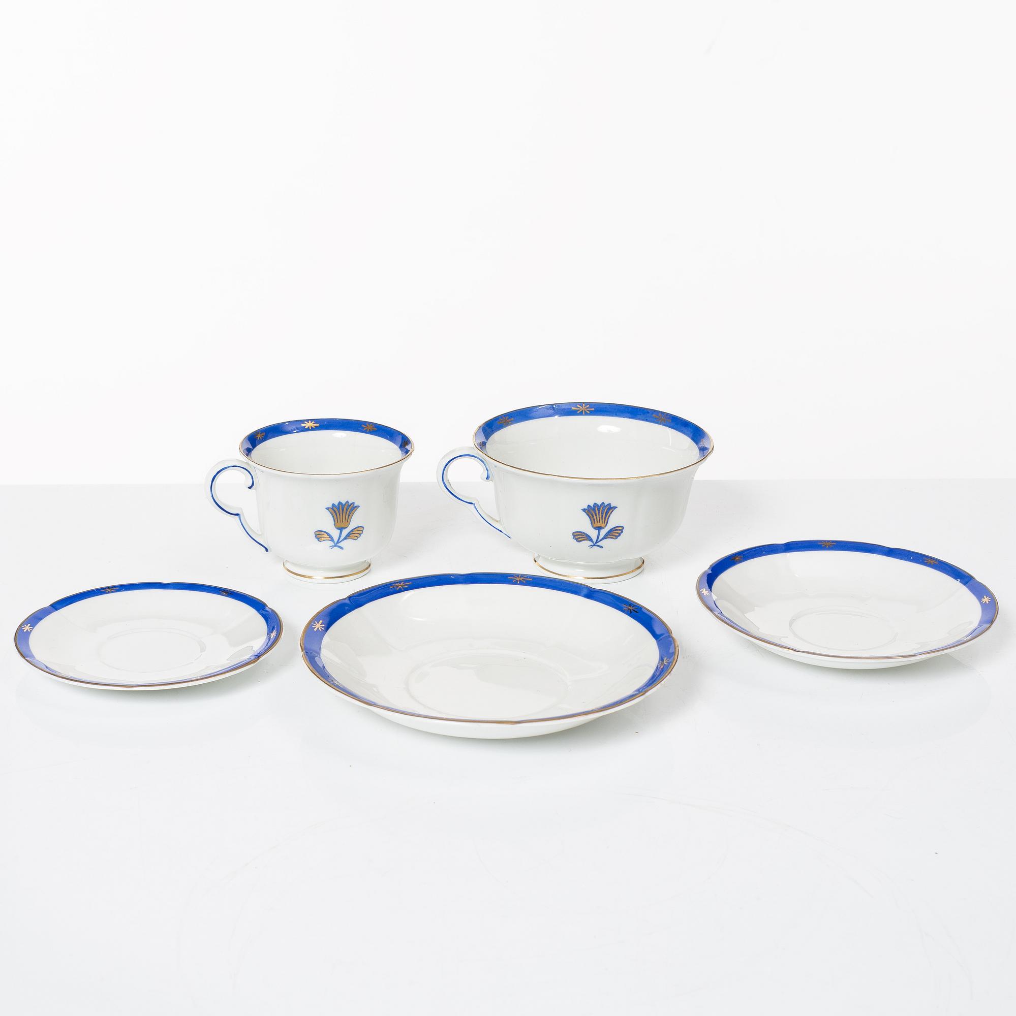 Wilhelm Kåge, mat- och kaffeservis, 65 delar, "Guldstjärna" Gustavsberg.