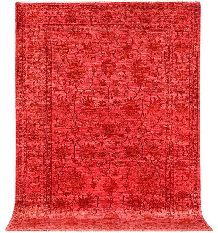 A Ziglar carpet a. 298 x 208 cm.