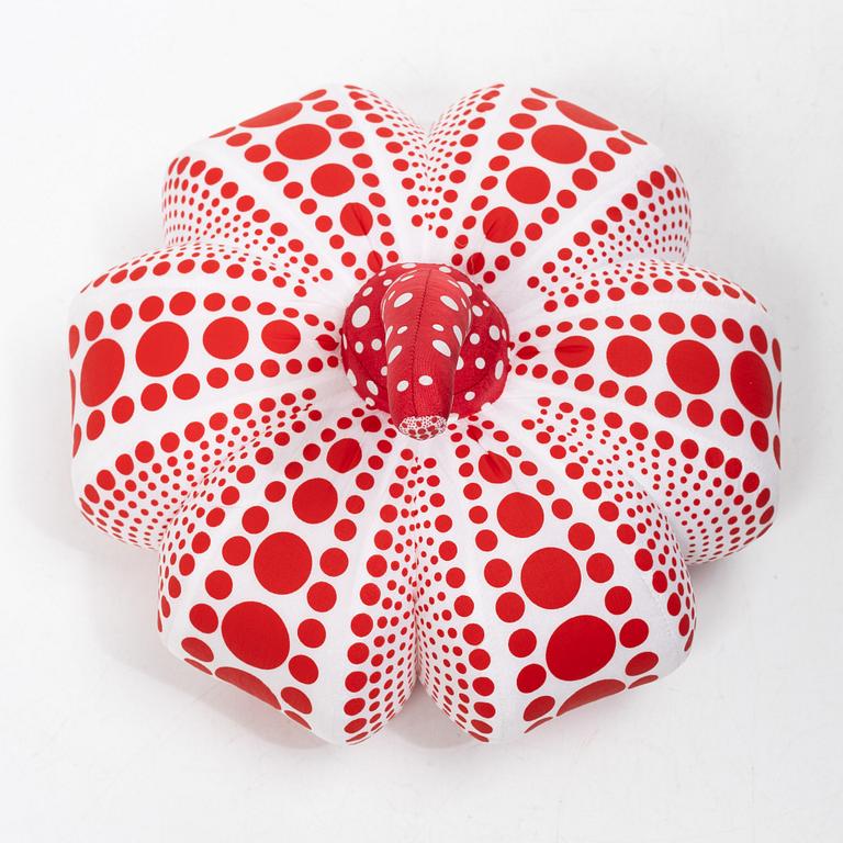 Yayoi Kusama, efter, “Soft Sculpture Pumpkin”.