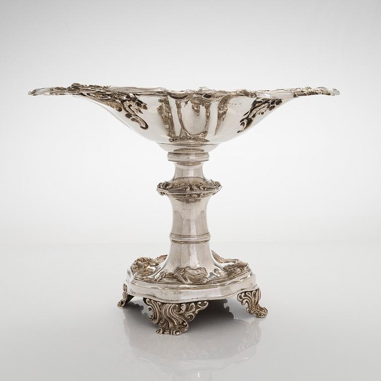 A silver centerpiece bowl, neo-Rococo, Gustav Möllenborg, Stockholm 1848.