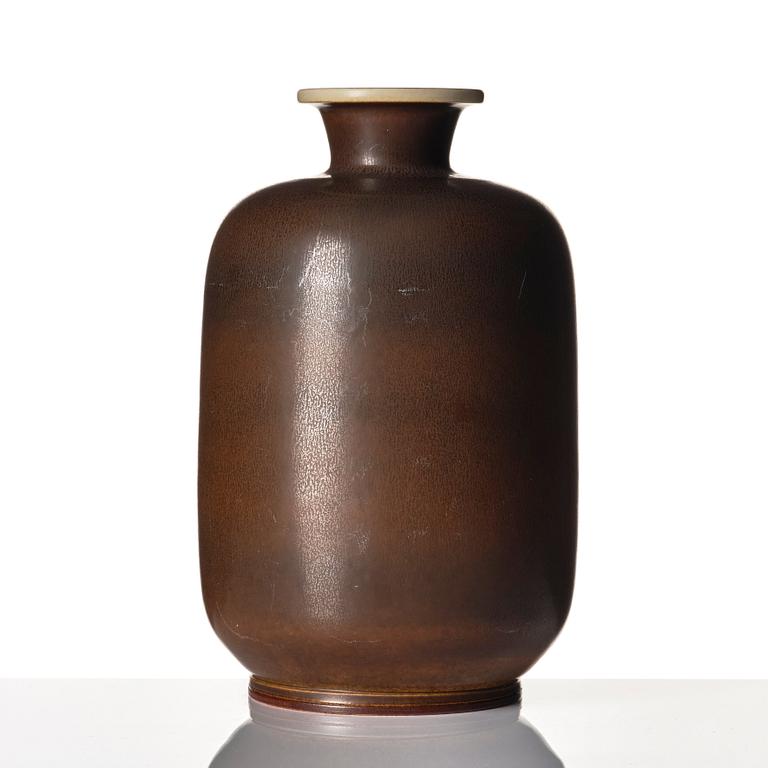 Berndt Friberg, a stoneware vase, Gustavsberg studio, Sweden 1968.