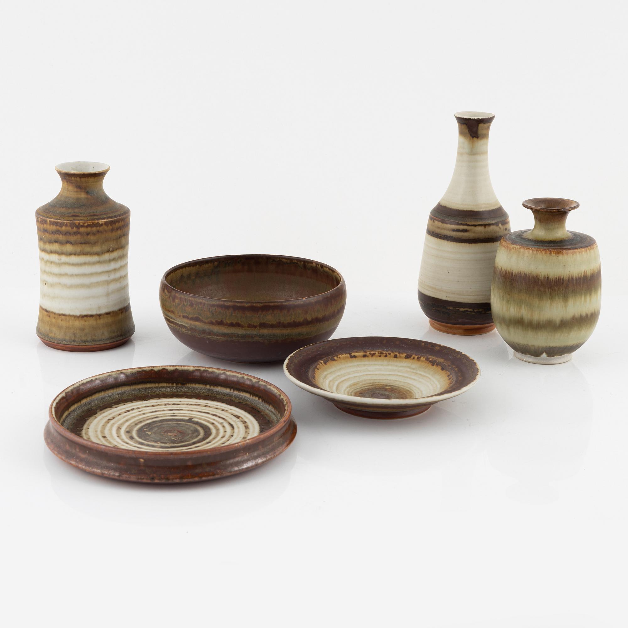 John Andersson, vaser, fat och skål, 6 st. Höganäs.