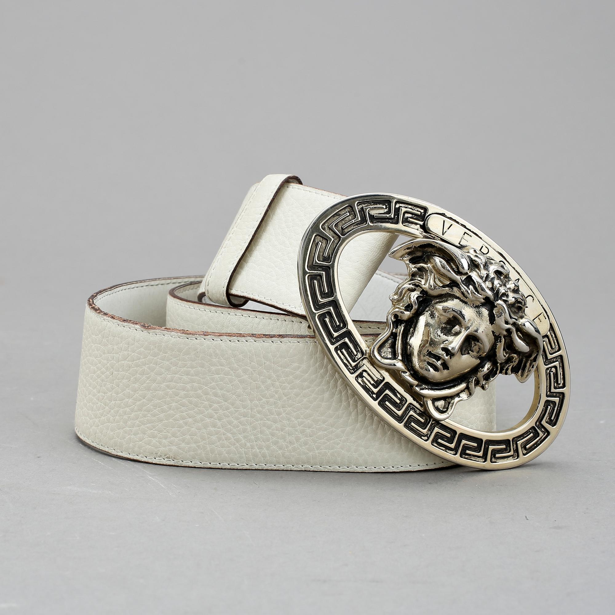 SKÄRP, Versace.