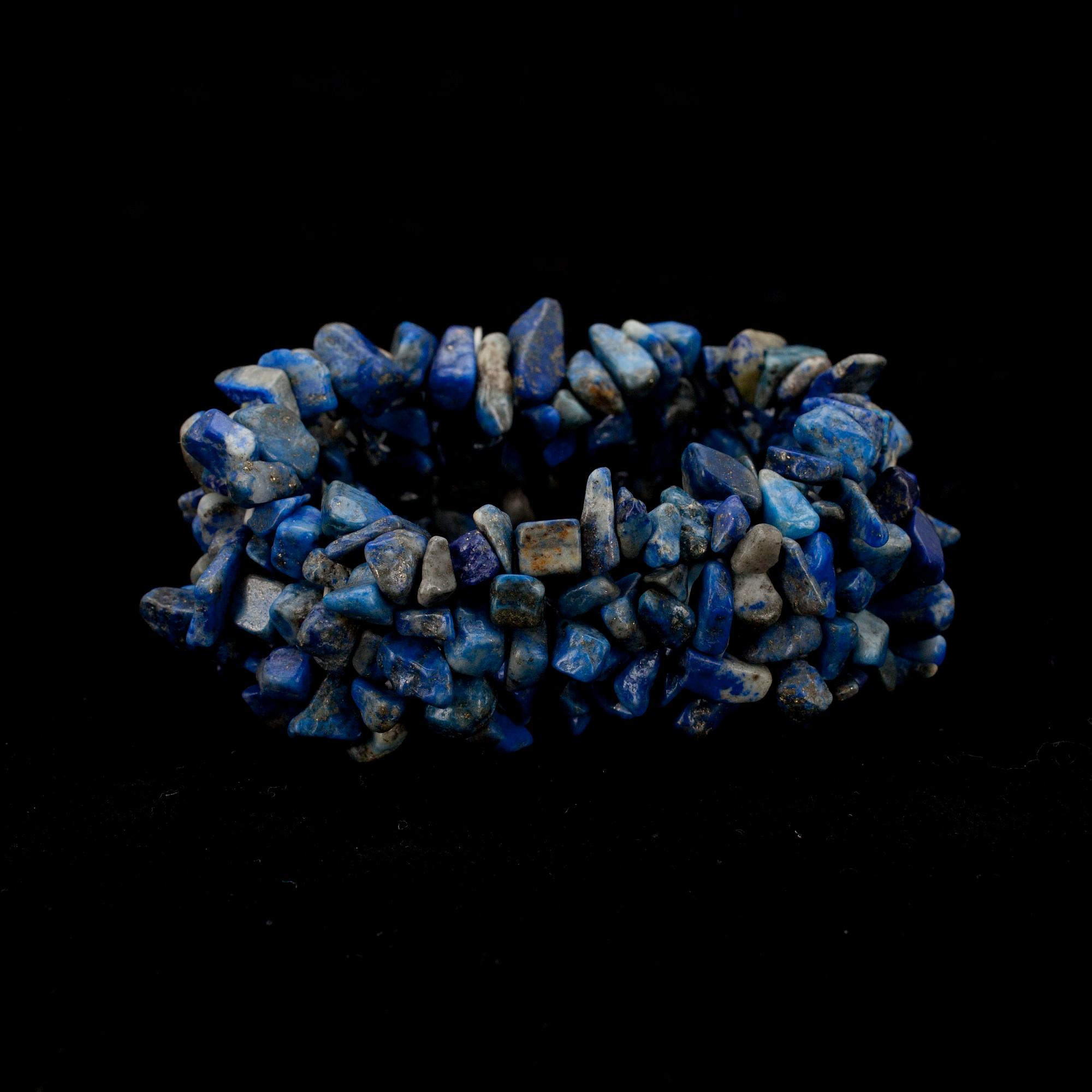 ARMBAND, lapiz lazuli stenar på elastiskt band, nyproduktion.