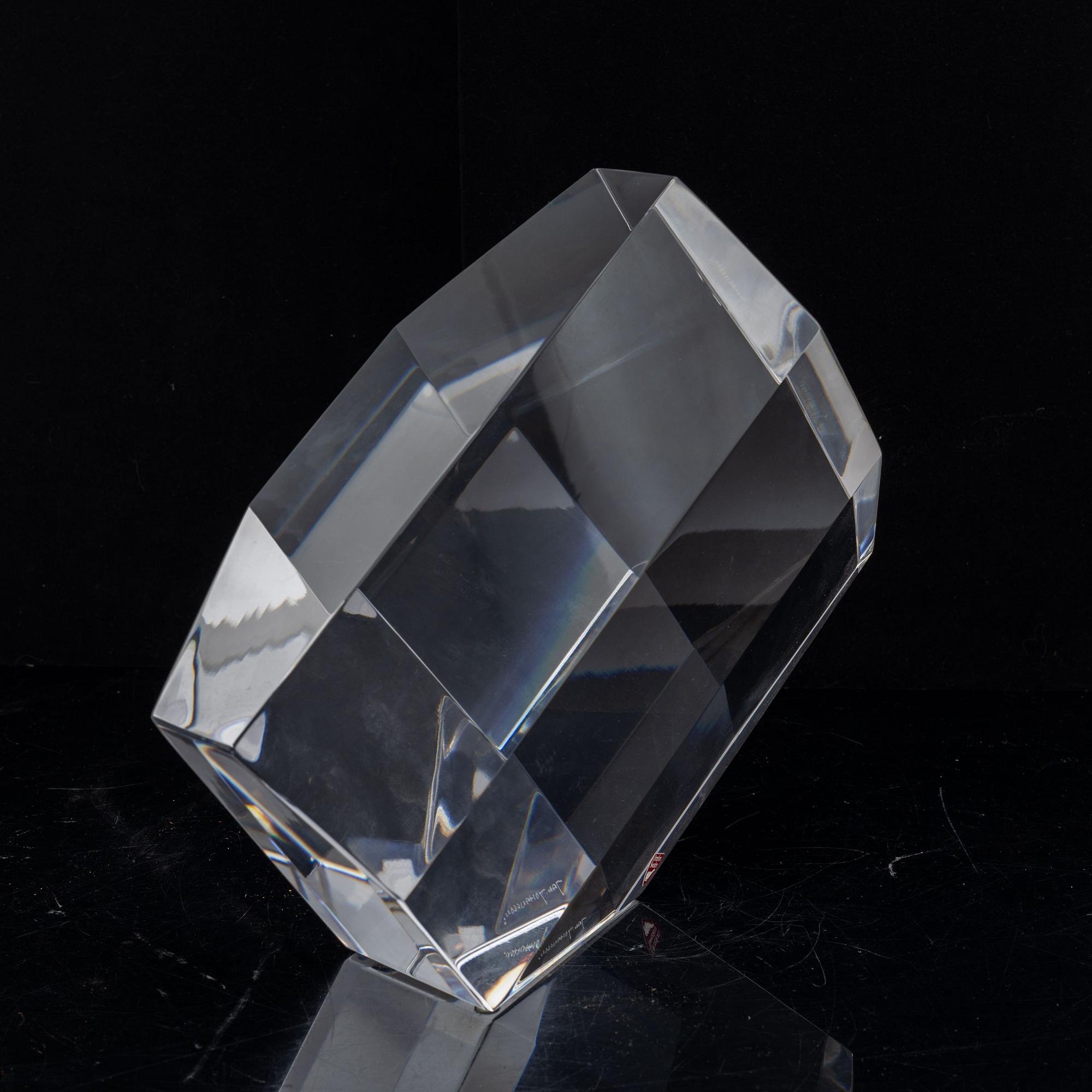 Jan Johansson, a glass sculpture, Orrefors 1994.