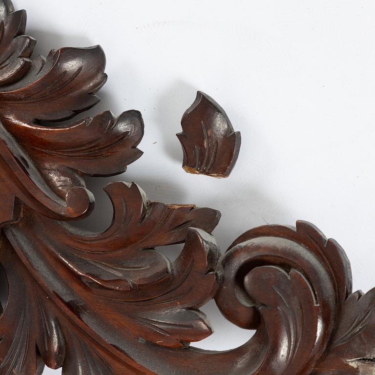 A mirror and console table, second half of the 19th century.