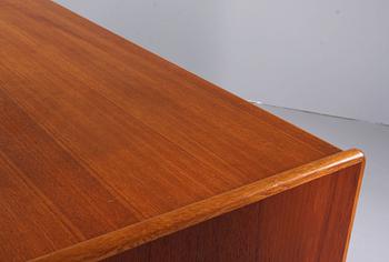 SIDEBOARD, 1900-talets mitt.