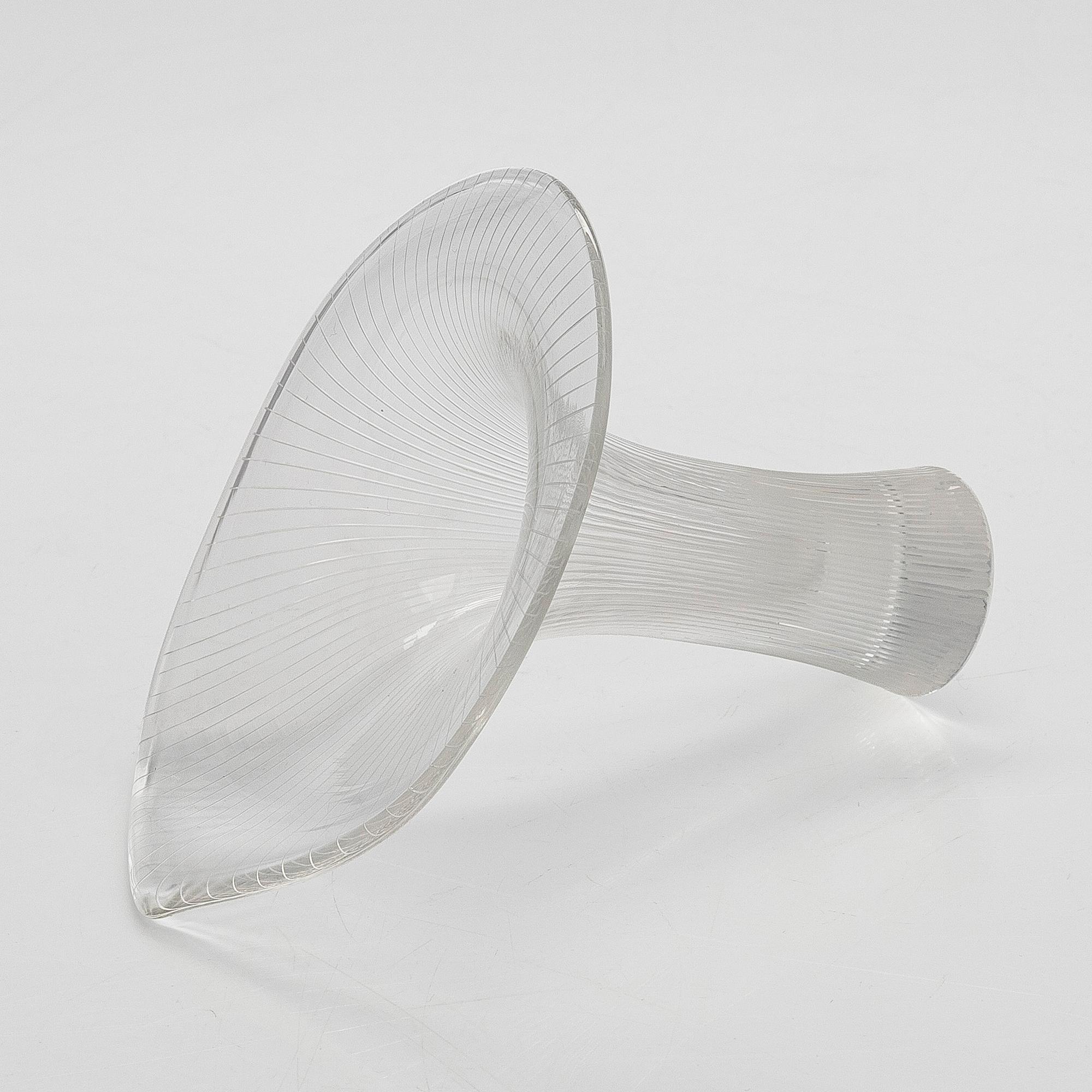 Tapio Wirkkala, vas, "Kantarell", signerad Tapio Wirkkala, Iittala.