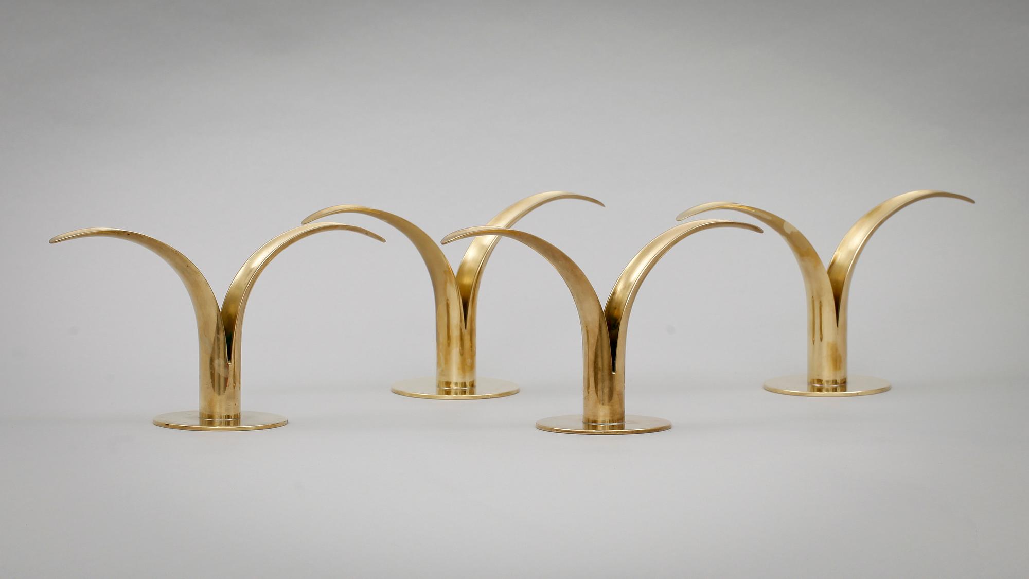 LJUSSTAKAR, 2 par, mässing, "Lilja", Ivar Ålenius Björk, Ystad Metall.