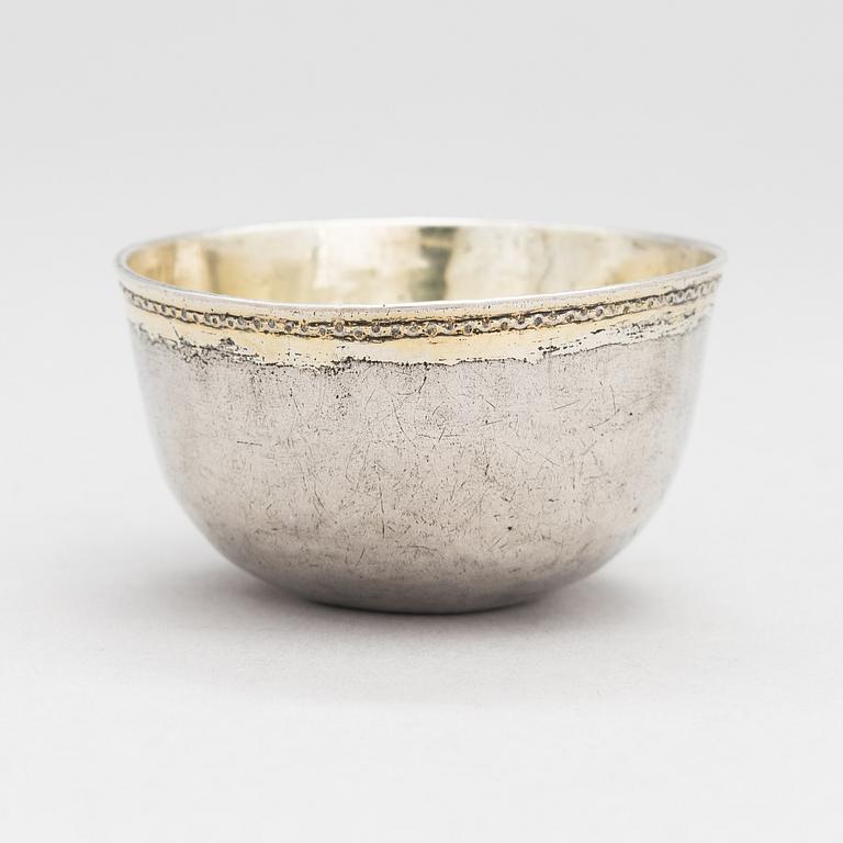 ANDERS CARLBORG, A silver thumbler, Turku 1768.