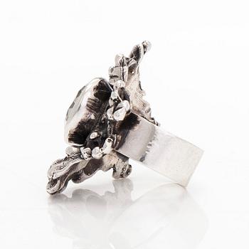 Pentti Sarpaneva, a silver and rock crystal necklace, ring and earrings, Turun Hopea, Turku.