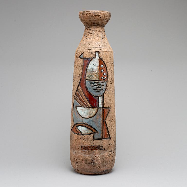 MARIAN ZAWADZKI, a large ceramic vase from Tilgmans, signed.